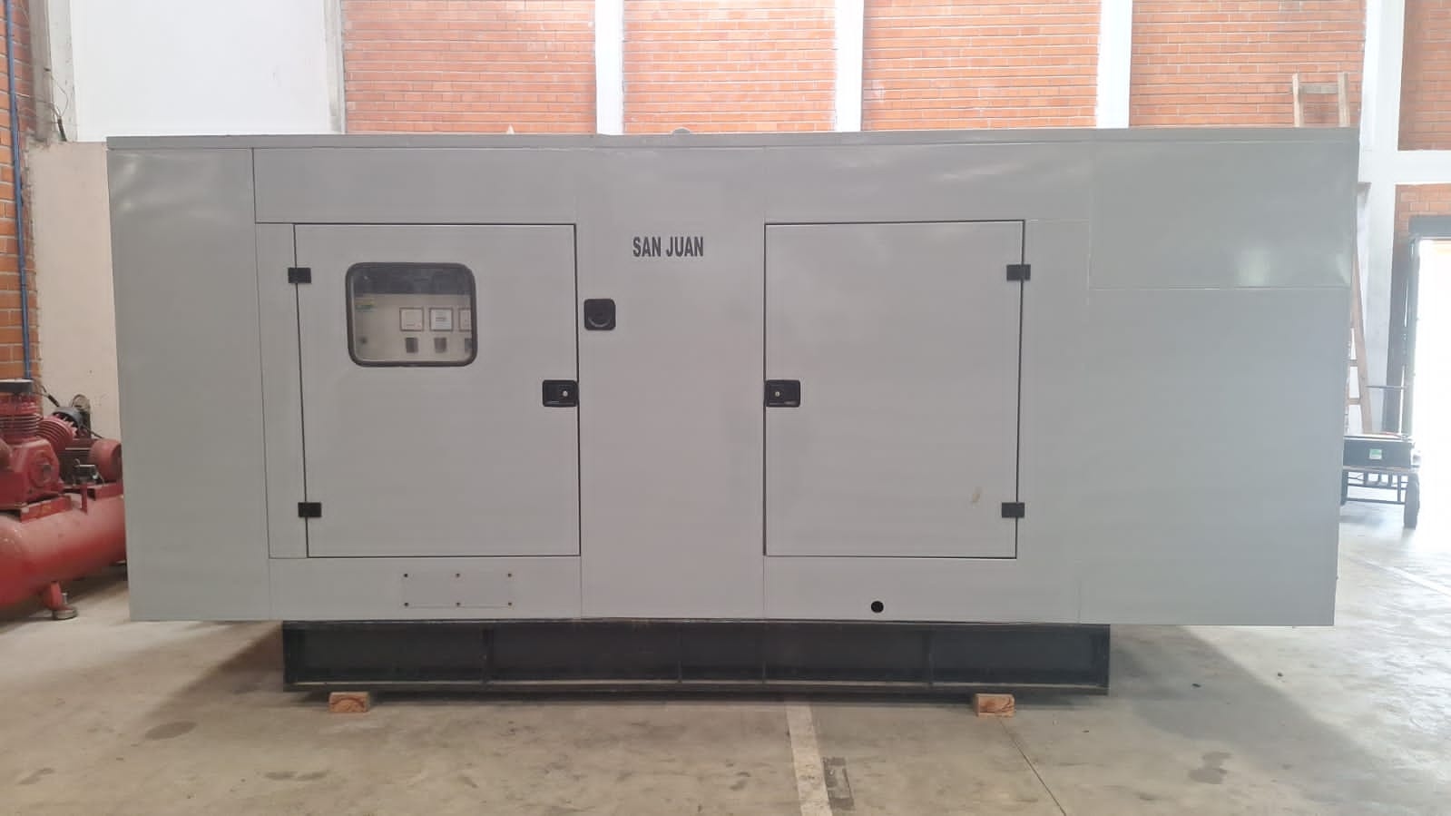 Gerador de Energia Genérica 300 kVA