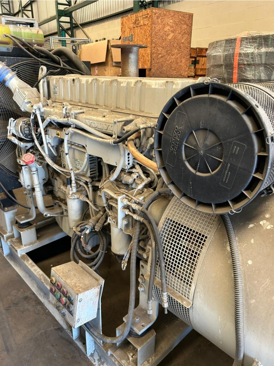 Gerador de Energia Leon Heimer 500 kVA ano 2008