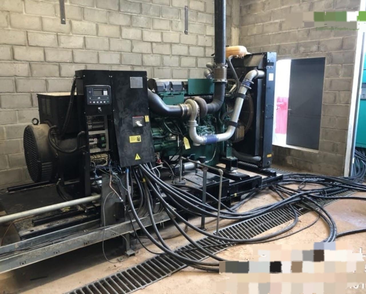 Gerador de Energia Himoinsa 650 kVA ano 2021