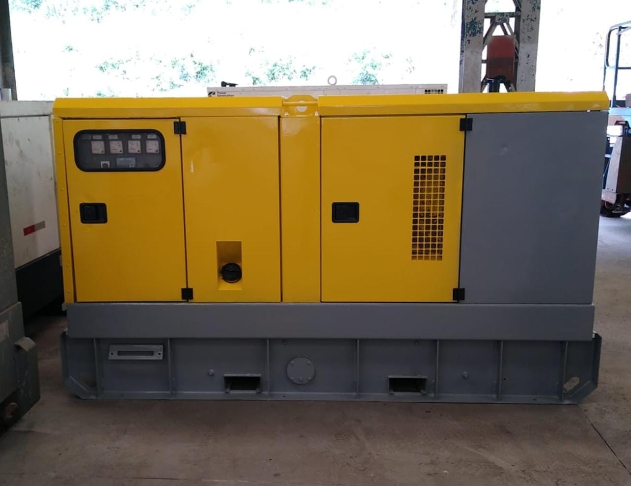 Gerador de Energia Chicago Pneumatic 100 kVA