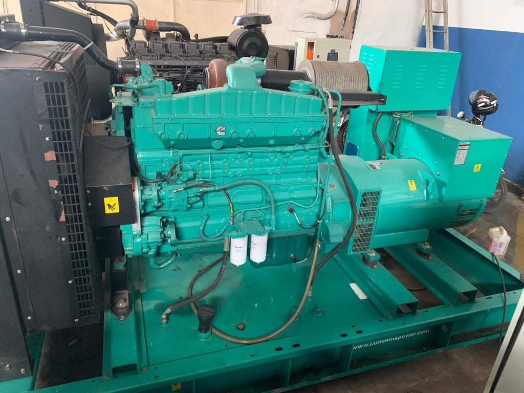 Gerador de Energia Cummins 500 kVA