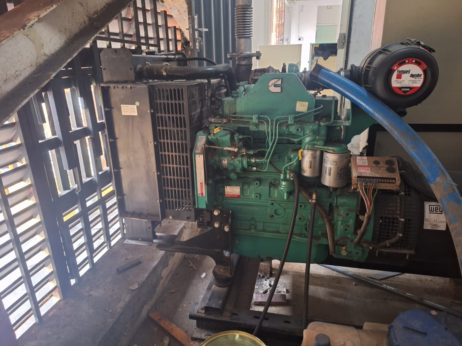 Gerador de Energia Genérica 115 kVA