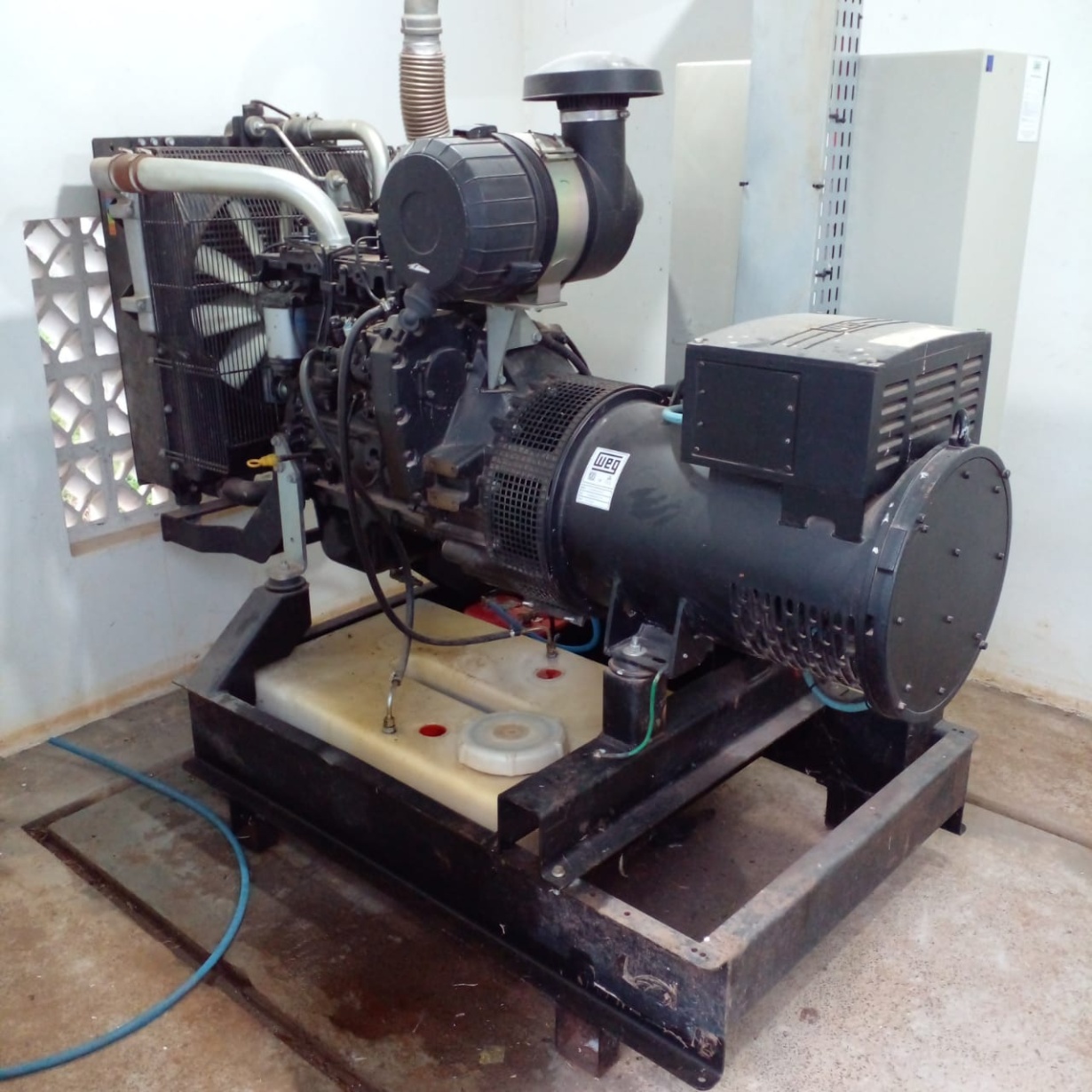 Gerador de Energia Genérica 115 kVA ano 2018