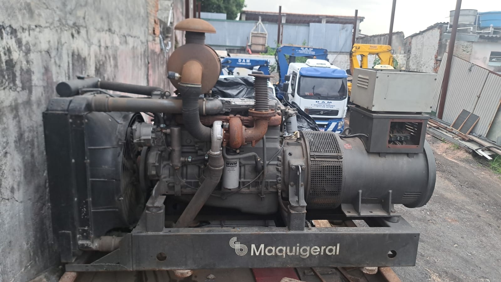 Gerador de Energia Maquigeral 150 kVA ano 2001