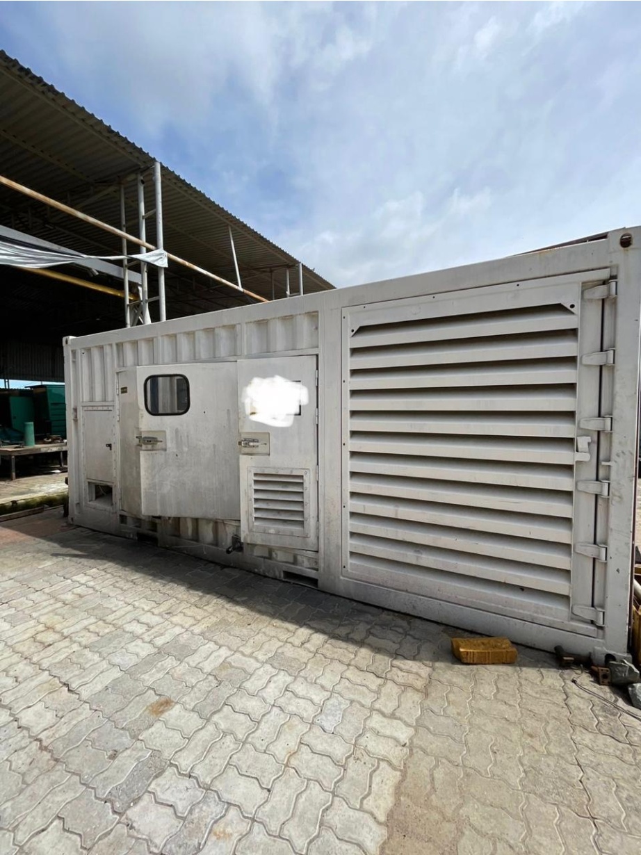 Gerador de Energia Cummins 1500 kVA
