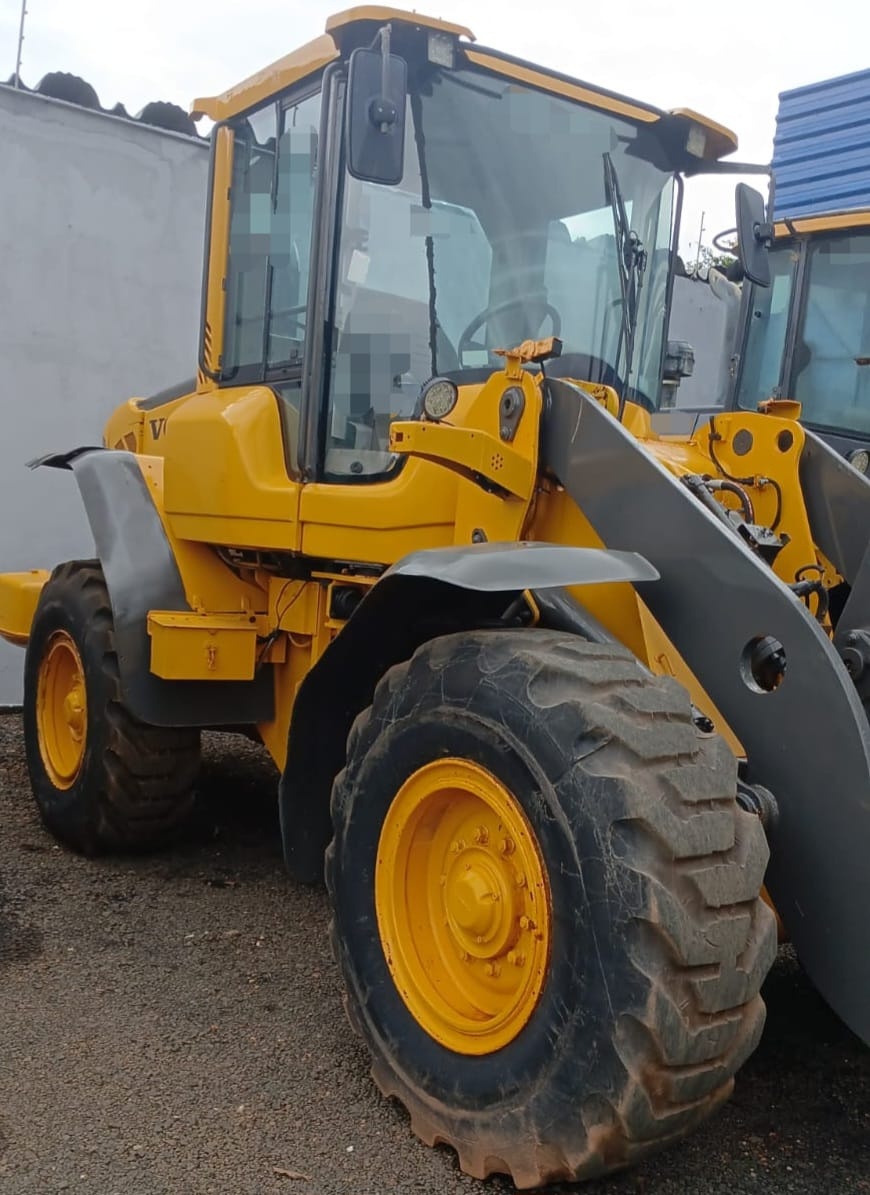 Pá Carregadeira Volvo L60F ano 2021