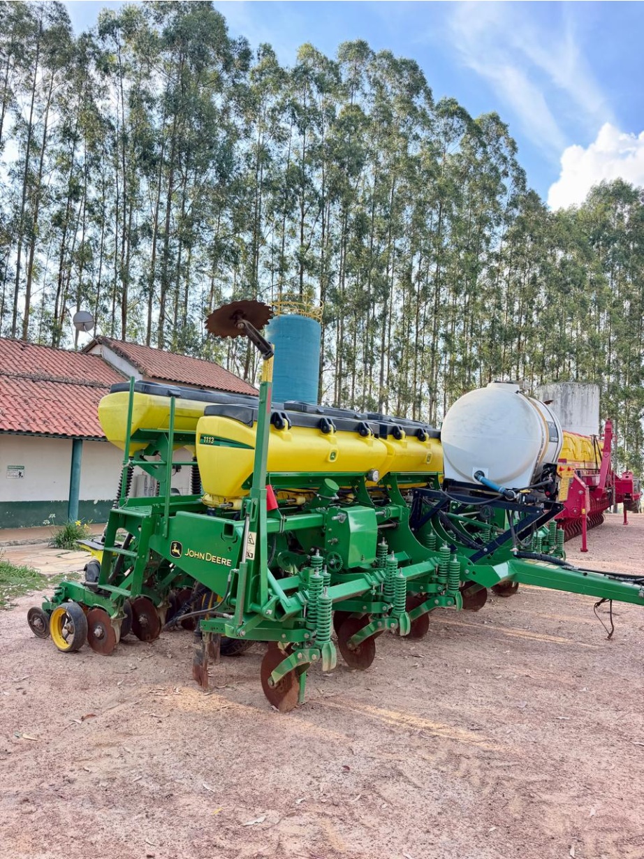 Plantadeira John Deere 1113 ano 2022