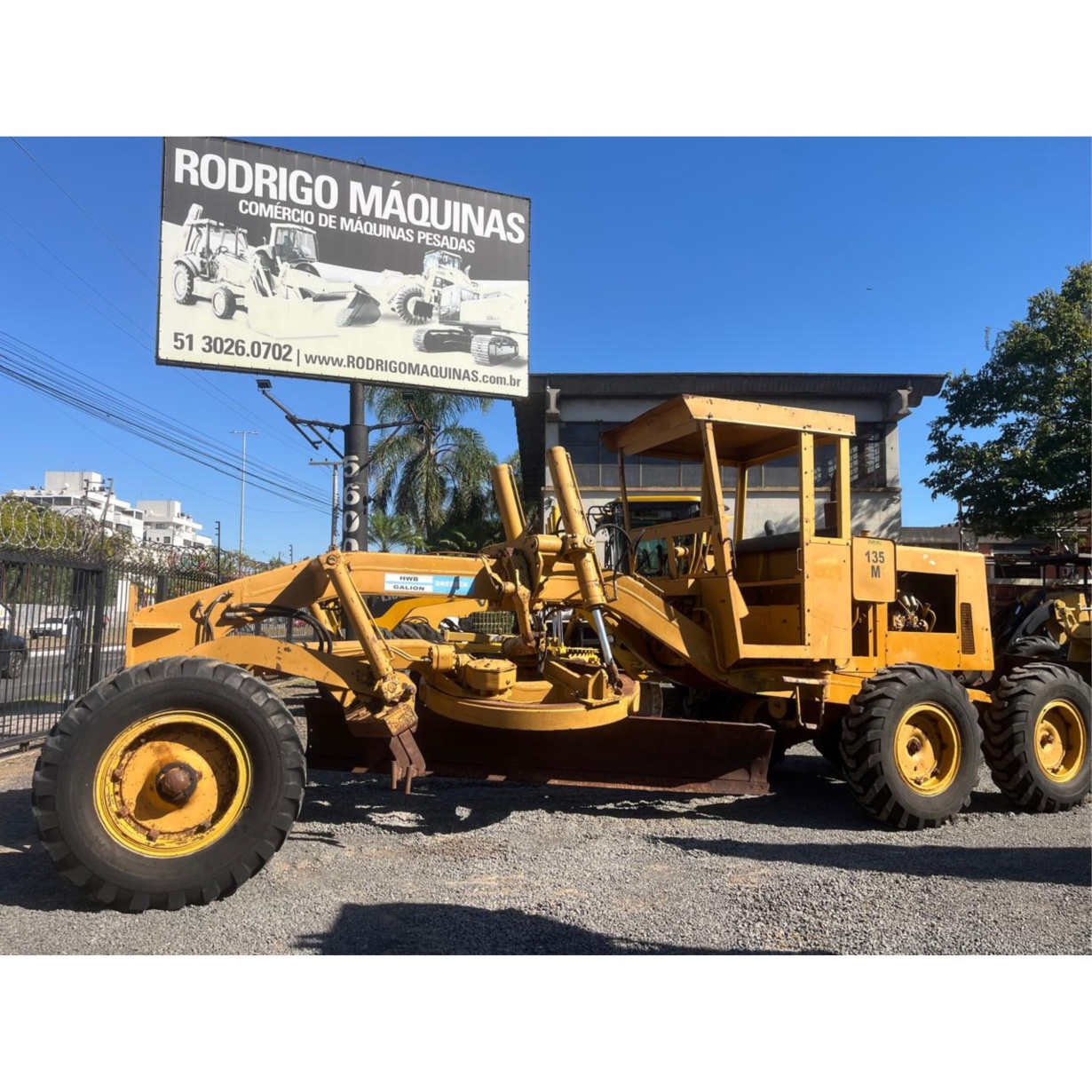 Motoniveladora HUBER WARCO  130M ano 1980