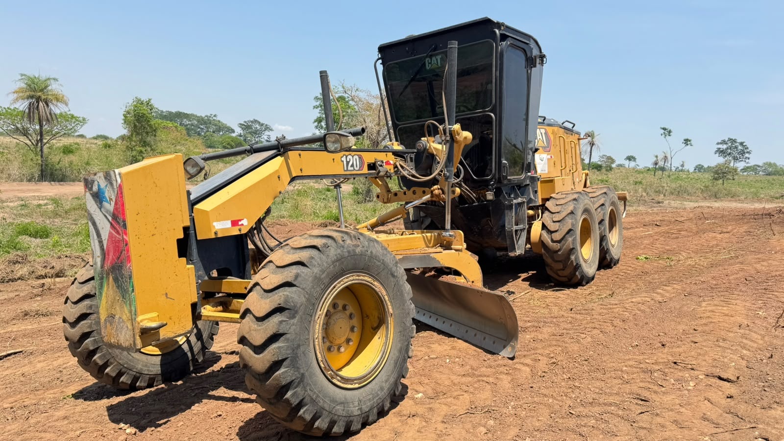 Motoniveladora Caterpillar 120 ano 2021