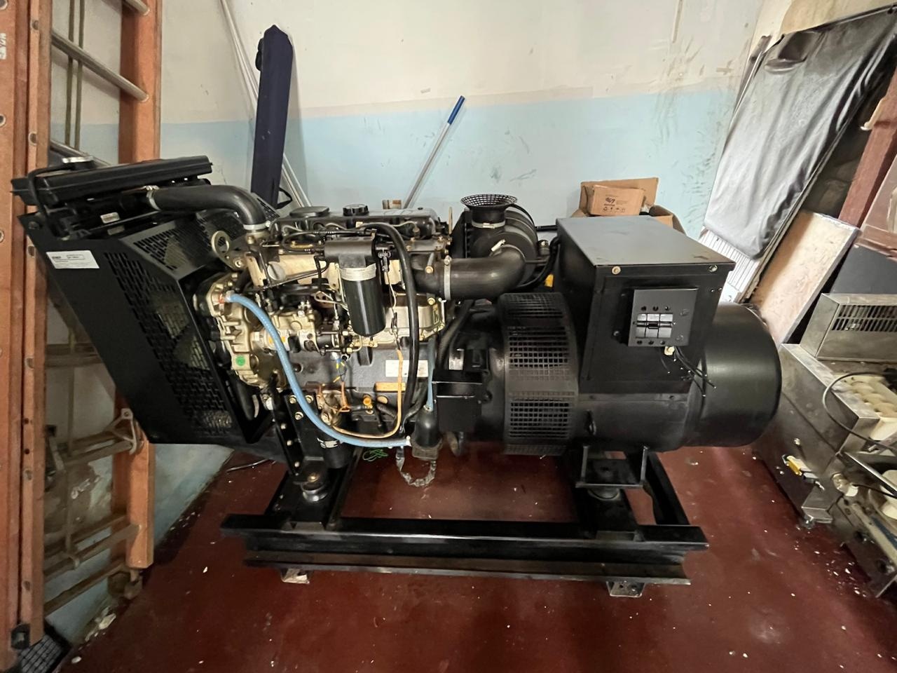 Gerador de Energia Leon Heimer 60 kVA ano 2013