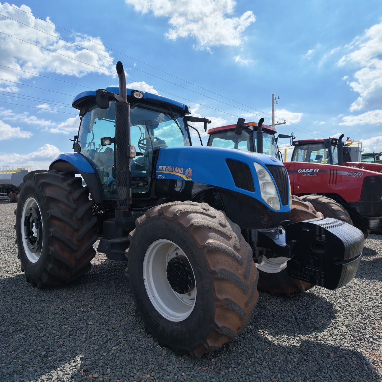 Trator New Holland T7.245 ano 2012