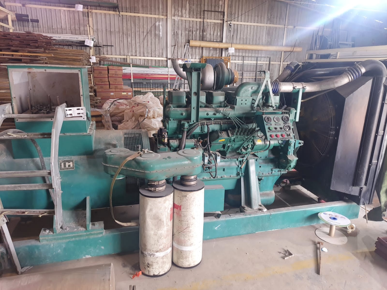 Gerador de Energia Leon Heimer 625 kVA ano 1999