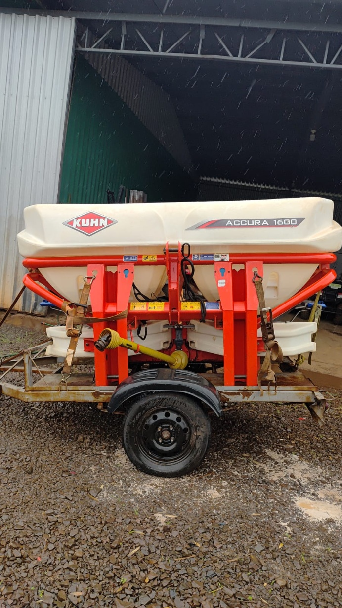 Distribuidor Kuhn ACCURA 1600 ano 2021