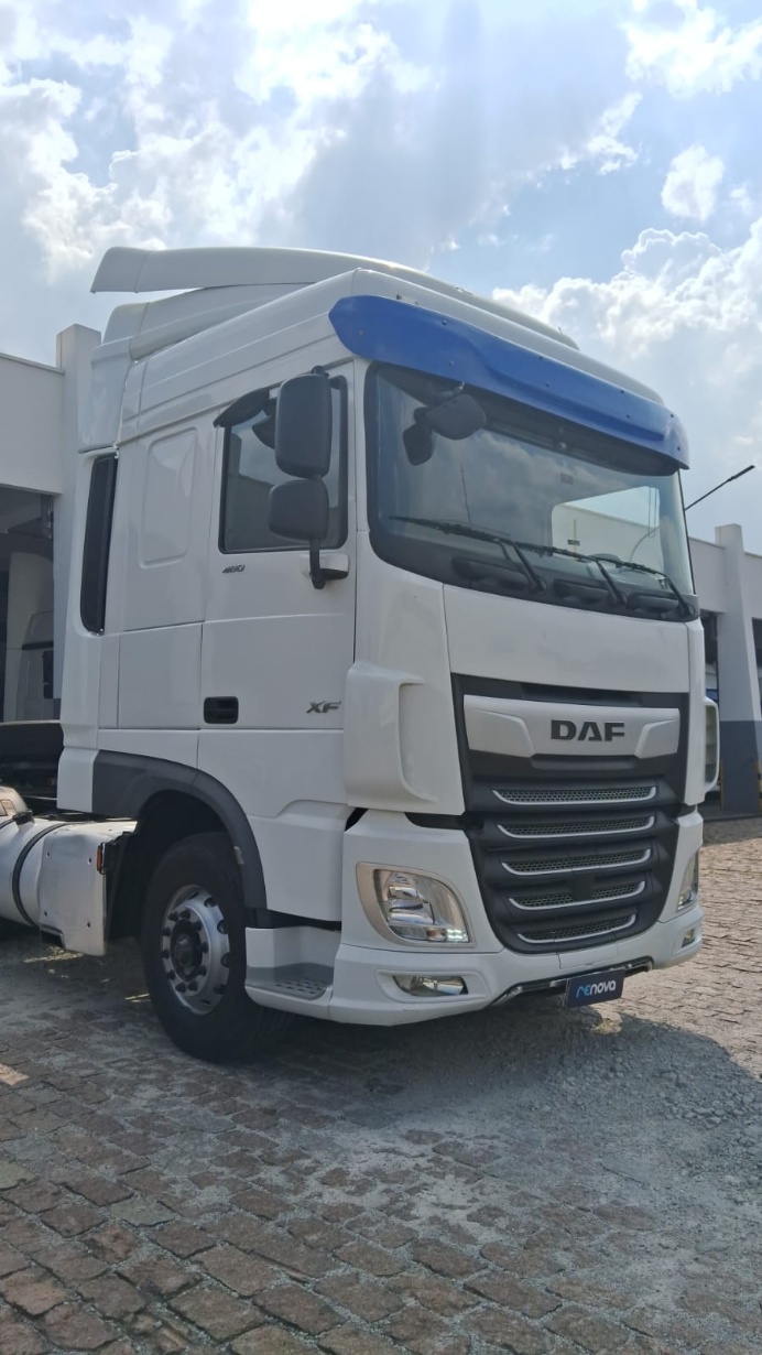 Caminhão DAF XF 480 ano 2022