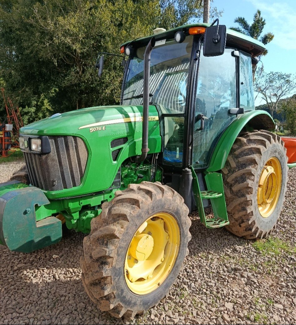 Trator John Deere 5078 ano 2019