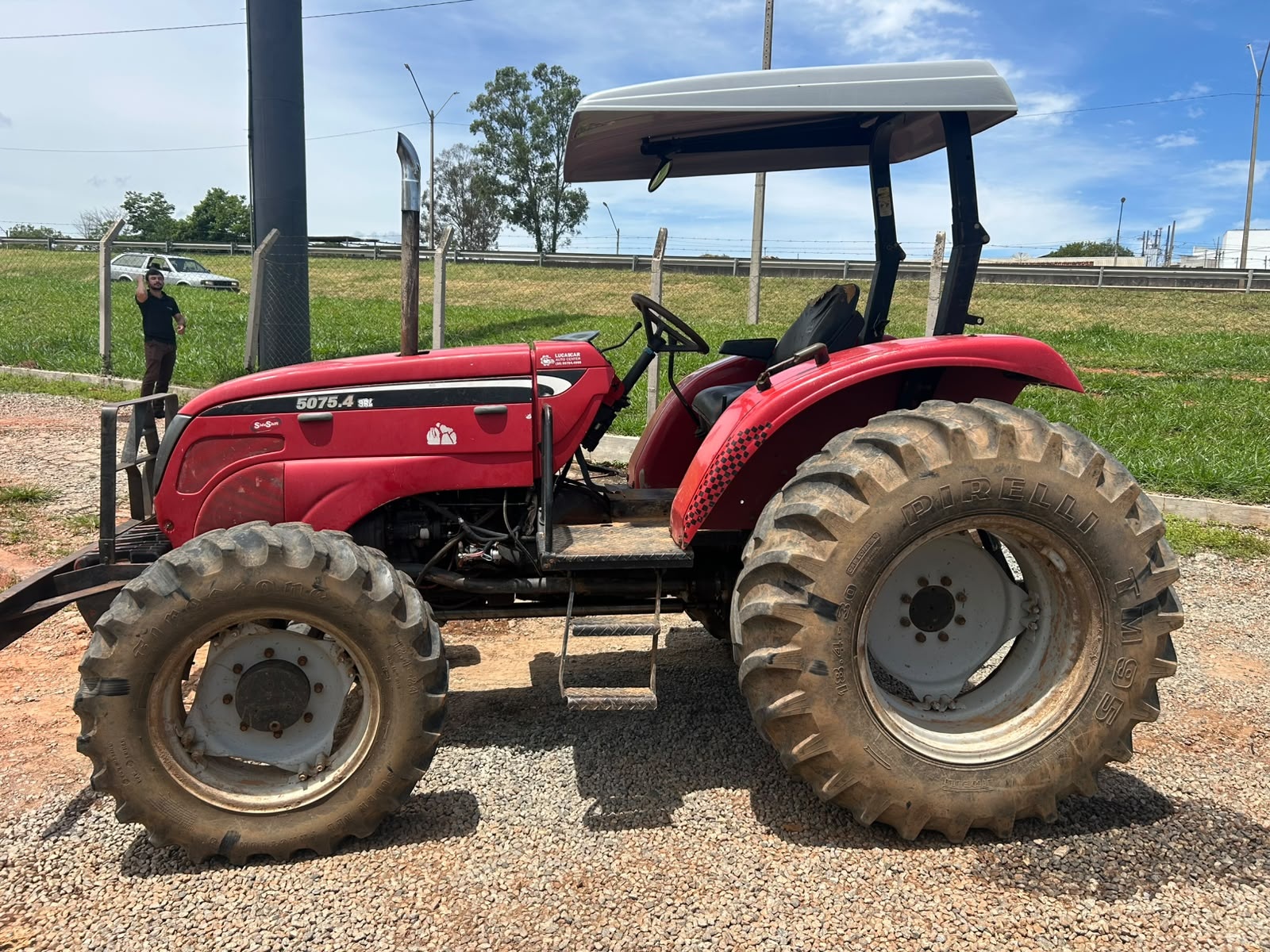 Trator Agrale 5075.4 ano 2013