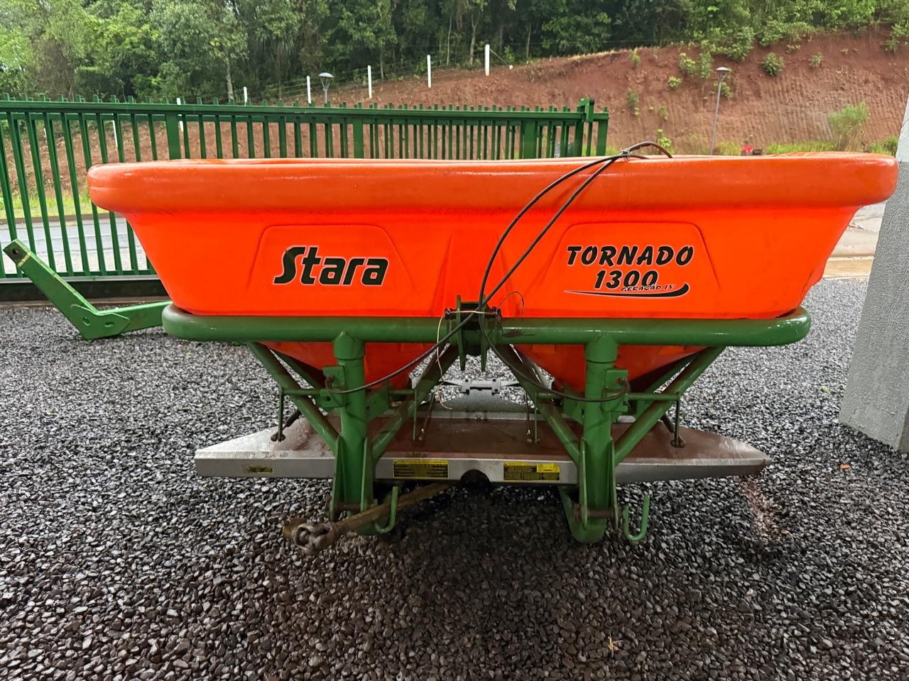 Distribuidor Stara Tornado 1300 ano 2012