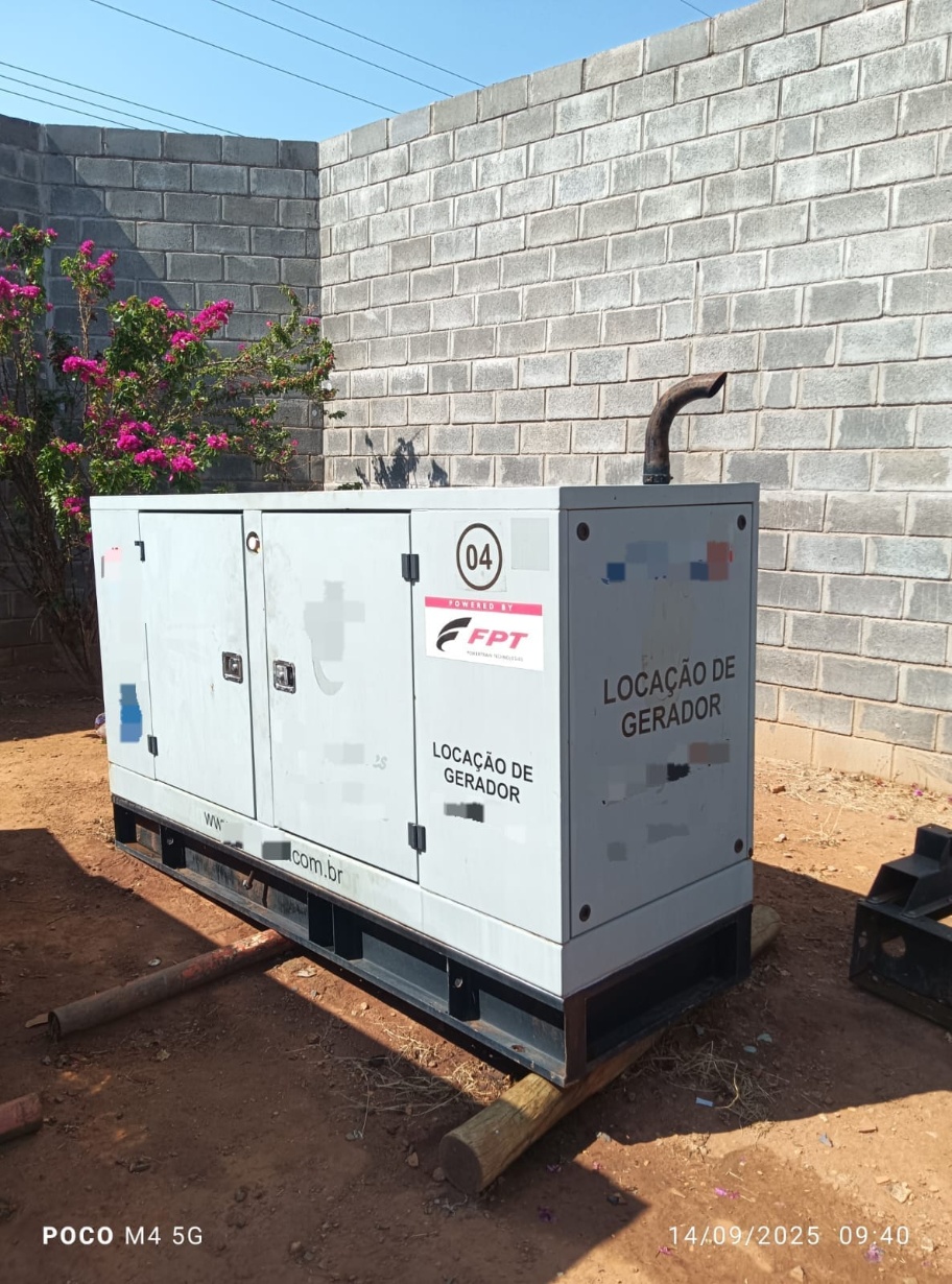 Gerador de Energia Genérica 55  kVA ano 2013