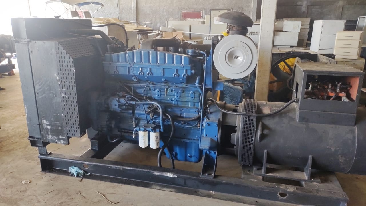 Gerador de Energia Genérica 370  kVA