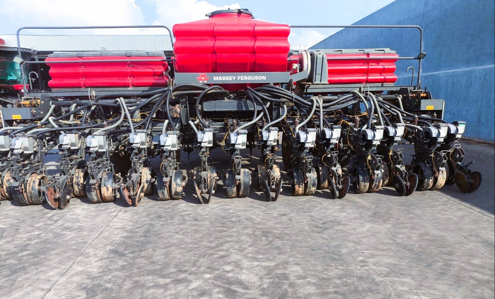 Semeadeira Massey Ferguson Série MF 700 CFS Precision Planting ano 2020