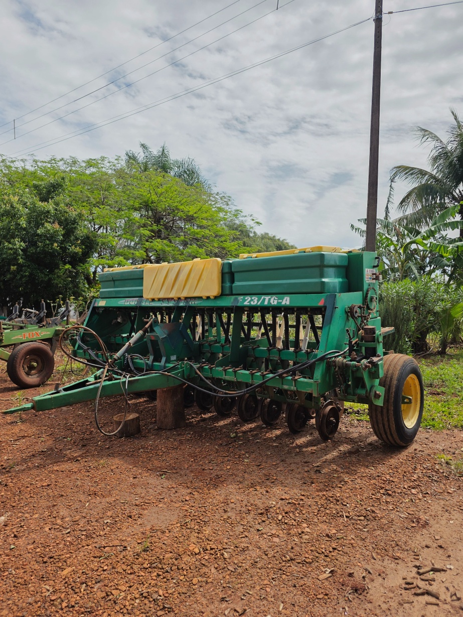 Plantadeira KF KF 23 TGA NEW ano 2005