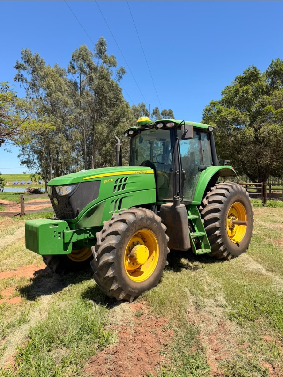 Trator John Deere 6170M ano 2022