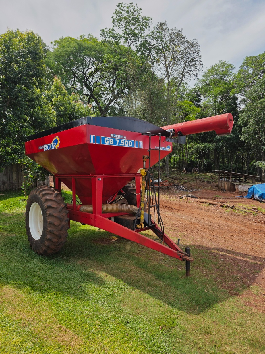 Carreta Agrícola Becker GB 7500 ano 2014