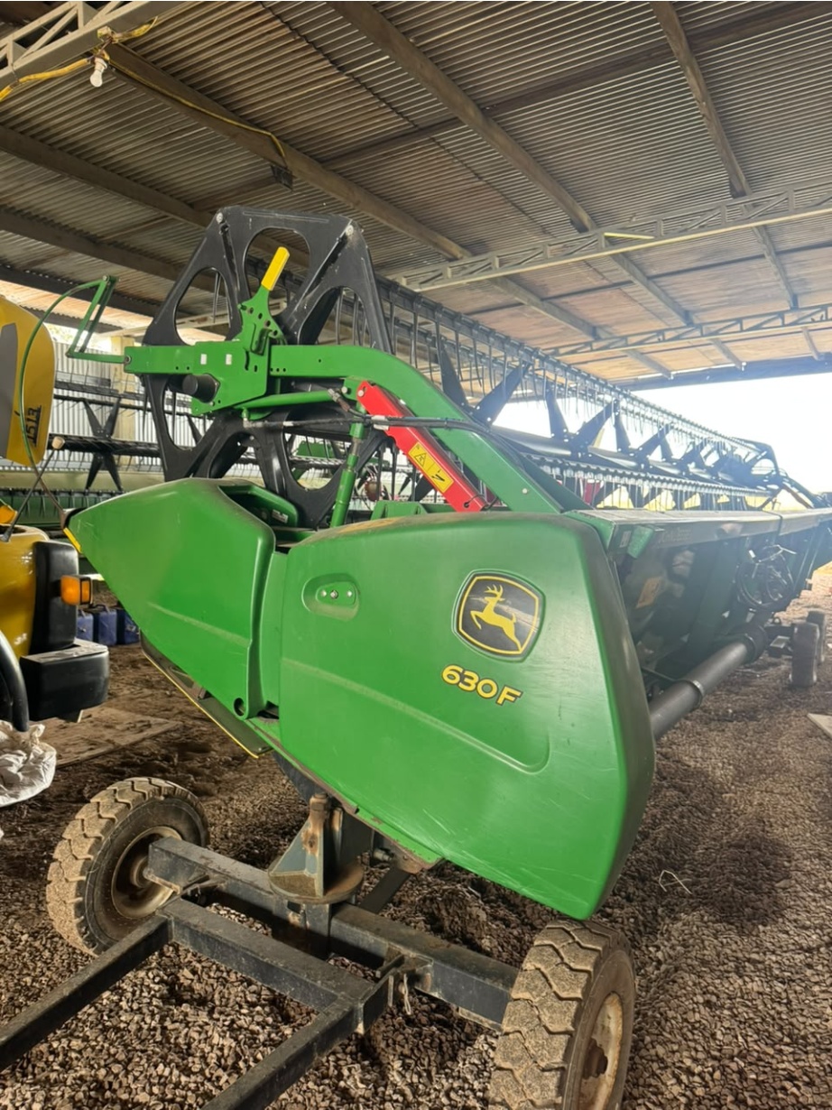 Plataforma John Deere 630F ano 2022