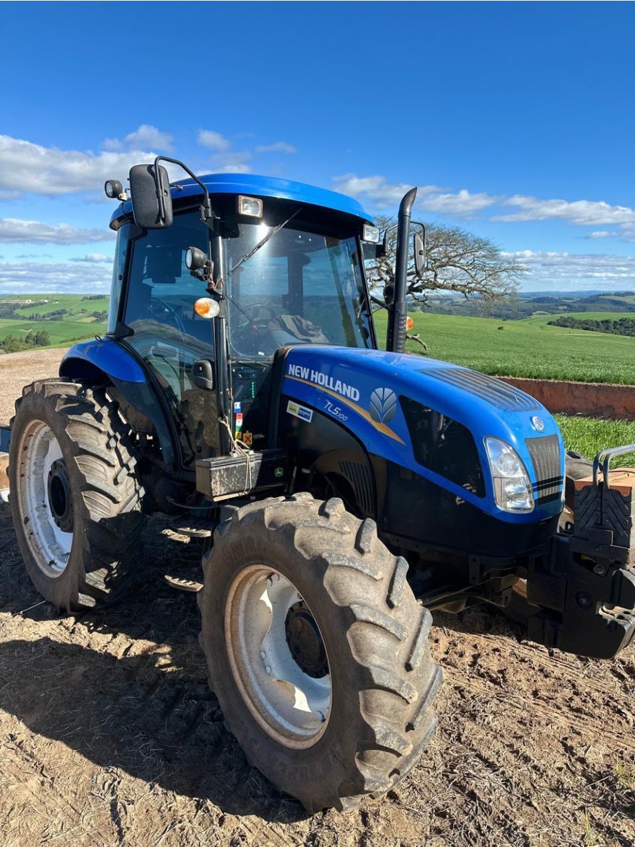 Trator New Holland TL 5.100 ano 2021