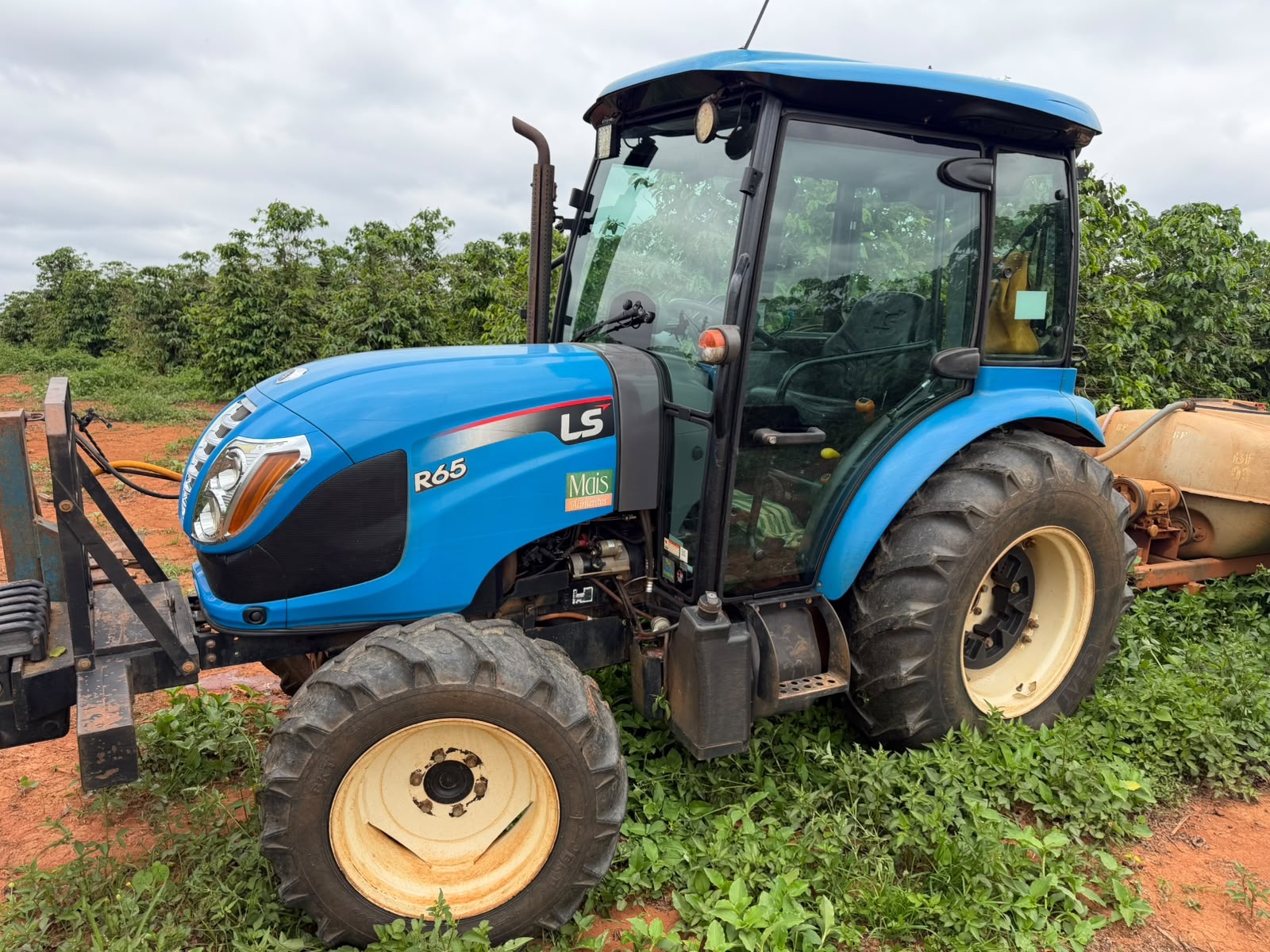 Trator LS Tractor R65 ano 2023