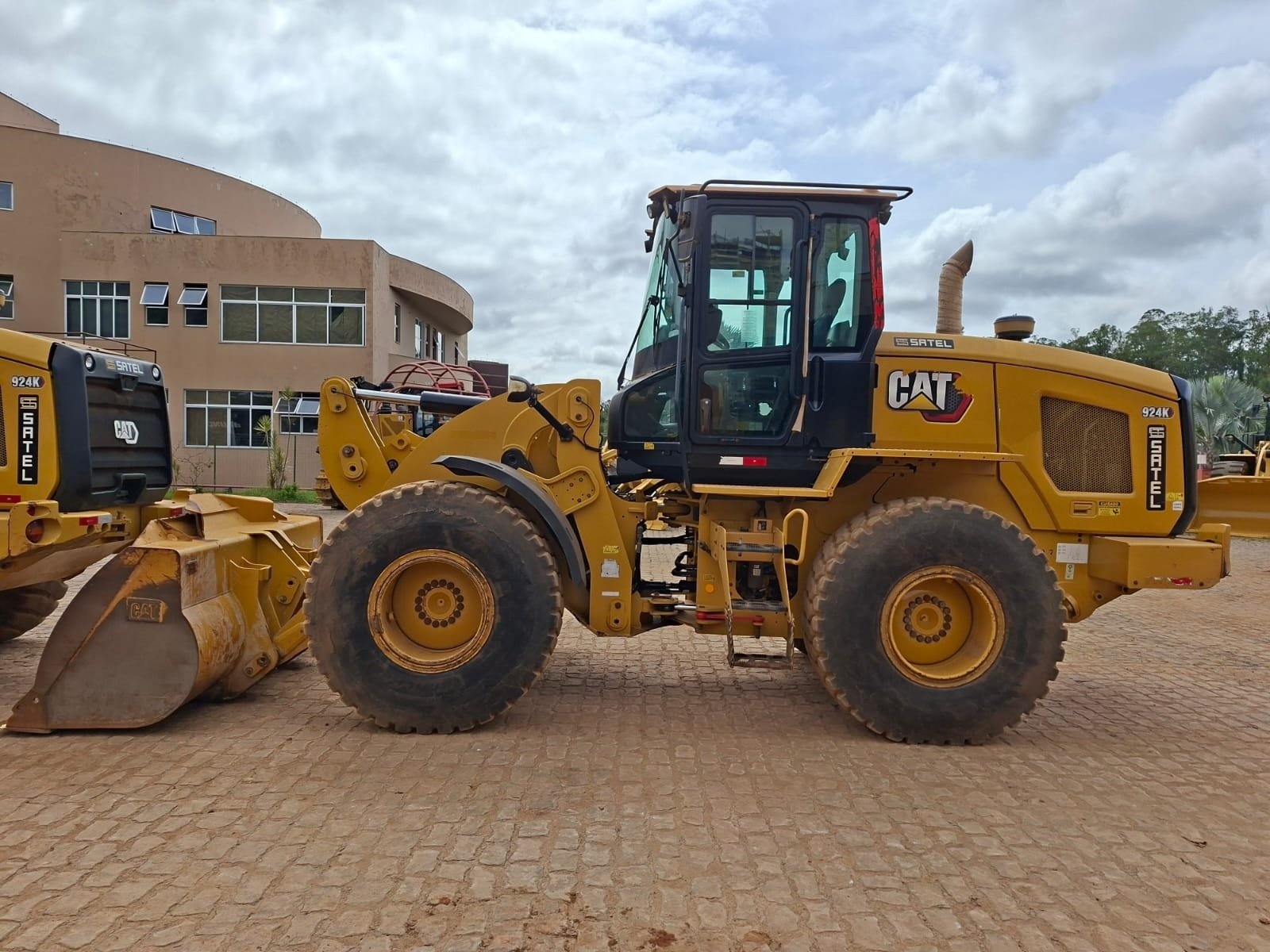 Pá Carregadeira Caterpillar 924K ano 2022