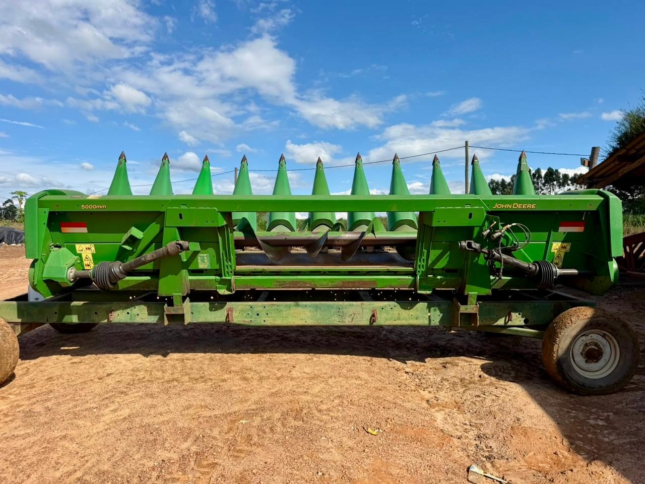 Plataforma John Deere 610C ano 2013