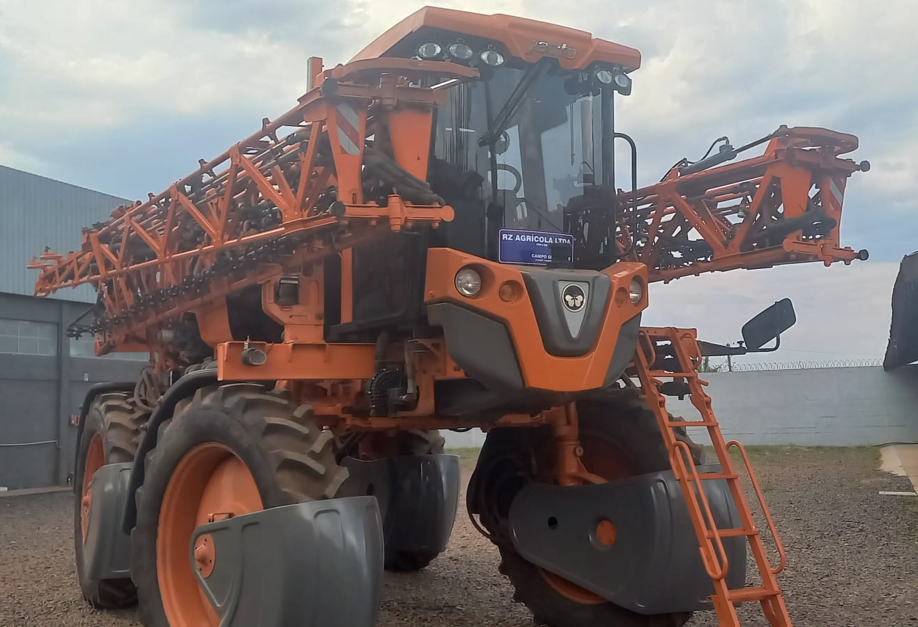 Pulverizador Autopropelido Jacto 3030 Uniport ano 2015