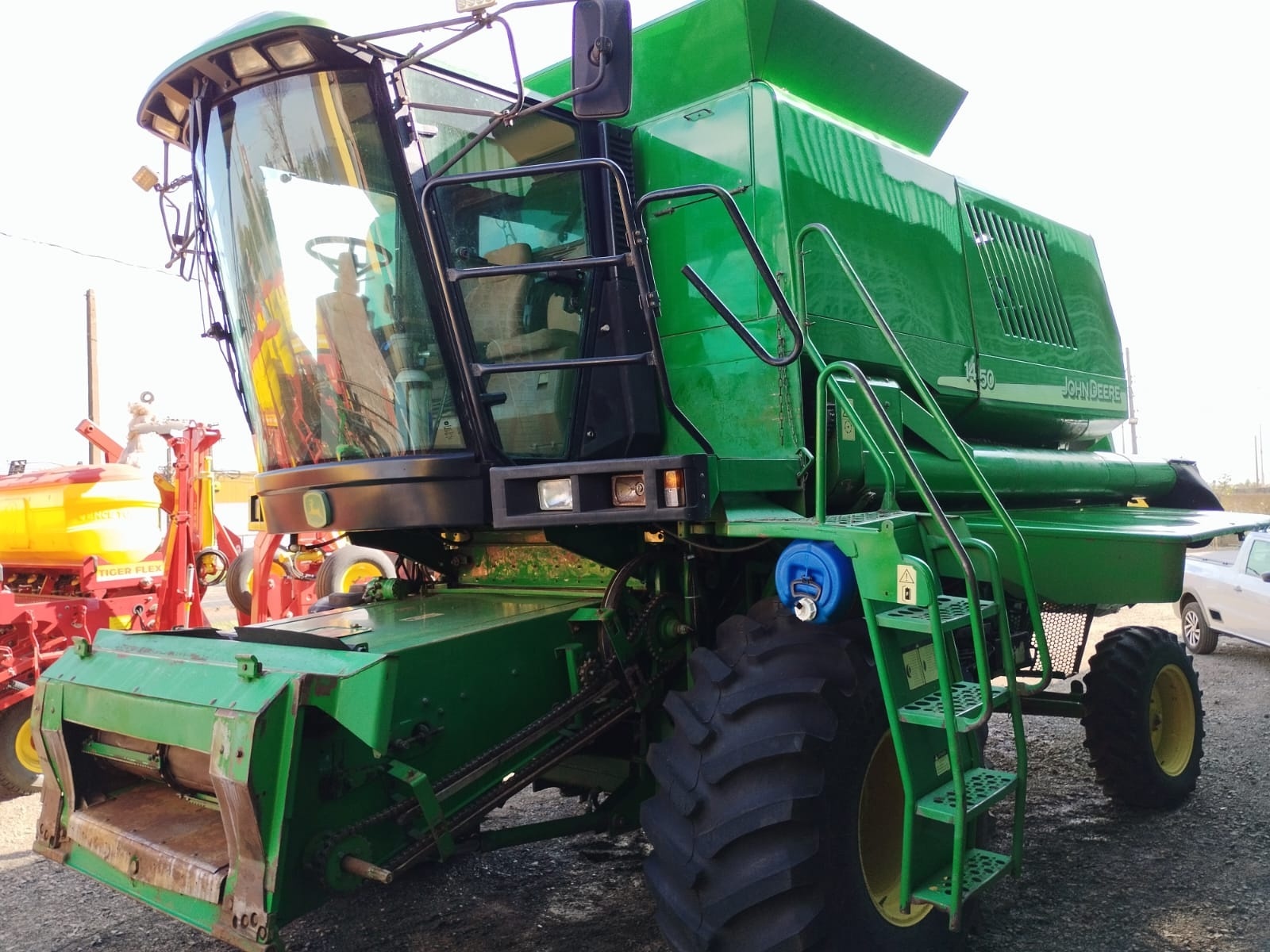 Colheitadeira John Deere 1450 ano 2004 - 1450 - Máquinas Agrícolas