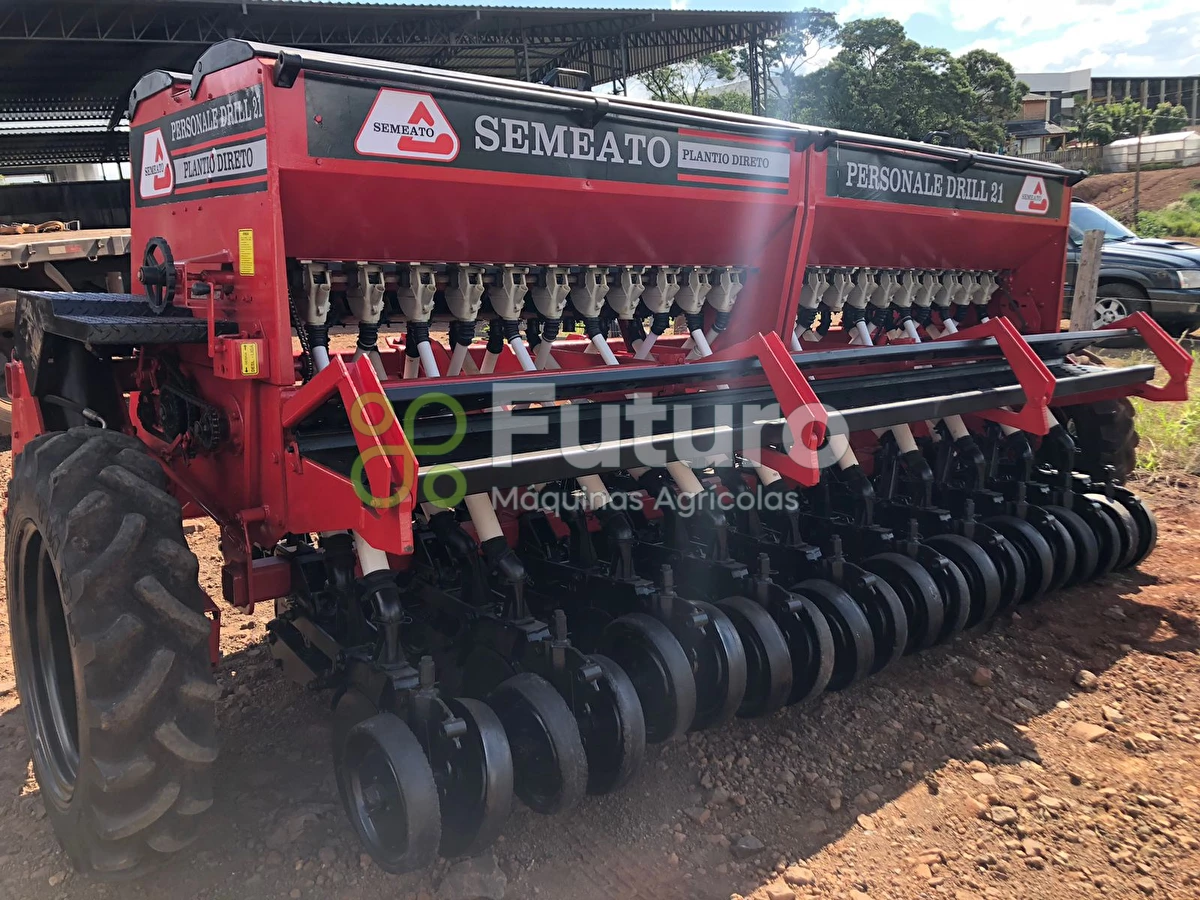 Plantadeira Semeato PERSONALE DRILL 21 2004