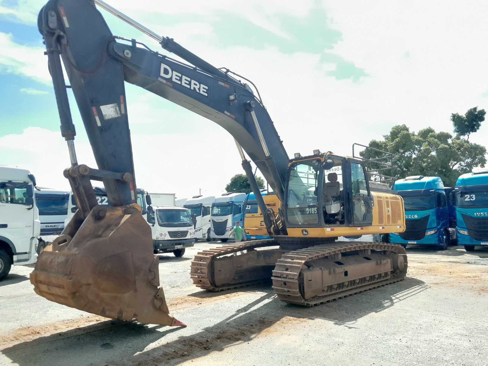 Escavadeira John Deere 350G ano 2020 - 350G - Máquinas de Linha Amarela