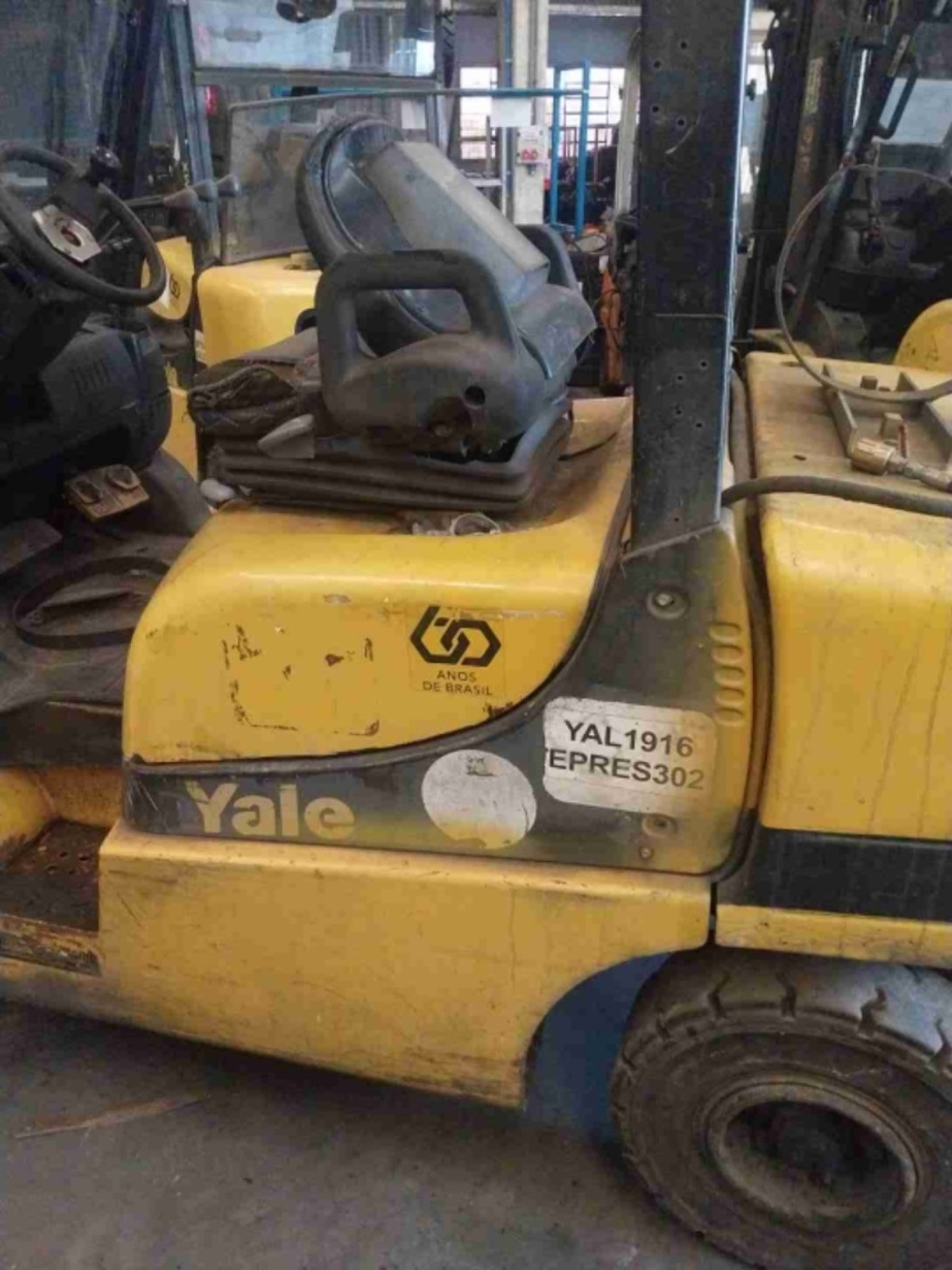 Empilhadeira Yale 90VX ano 2019
